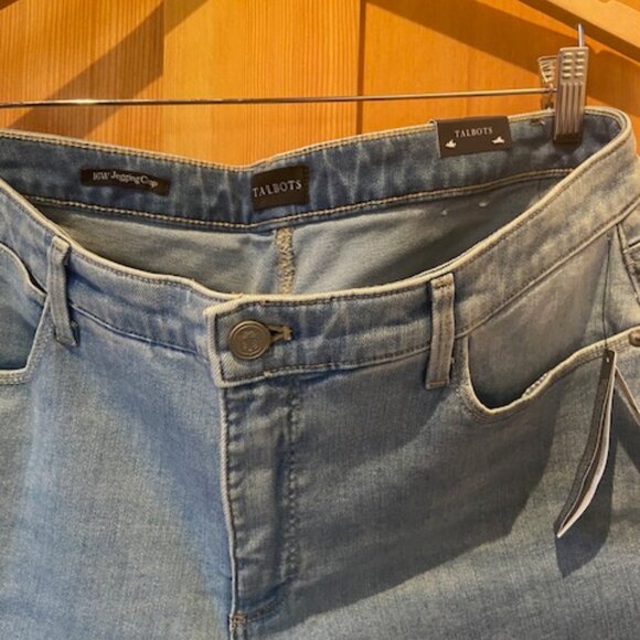 Talbot's Women's Cropped Light Denim Jean Jegging Crop Size 16W Plus Size NWT - Picture 2 of 6